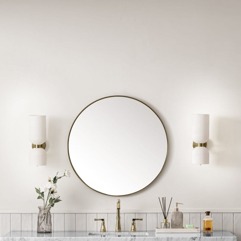 Rohe 30" Round Mirror in Champagne Brass